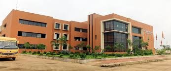 dy patil international university